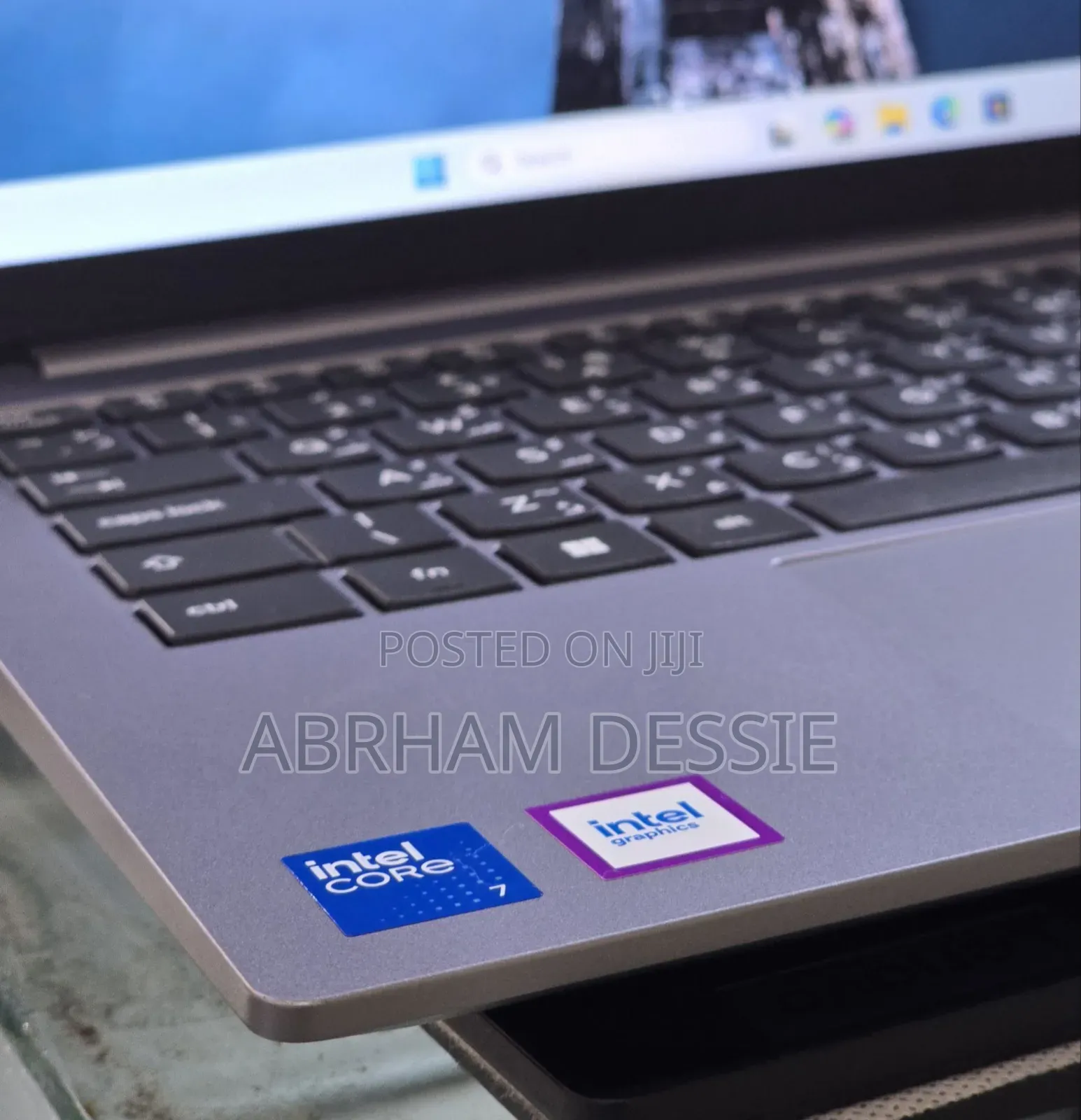 New Laptop Lenovo 16GB Intel Core 7 SSD 512GB