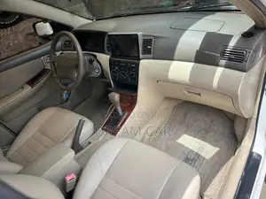 Toyota Corolla 2007 White