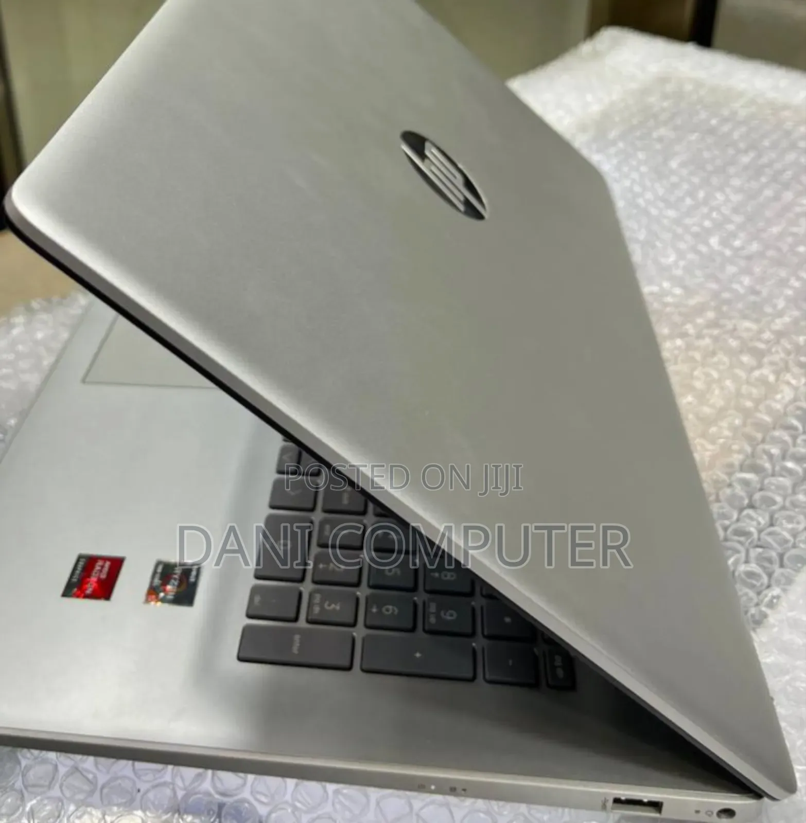 New Laptop HP Stream Notebook 8GB AMD Ryzen 5 SSD 512GB