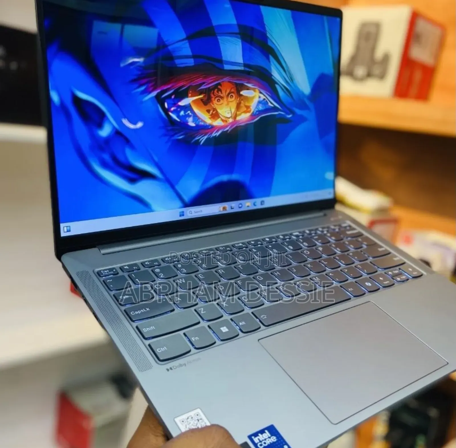New Laptop Lenovo 32GB Intel Core Ultra 9 SSD 512GB