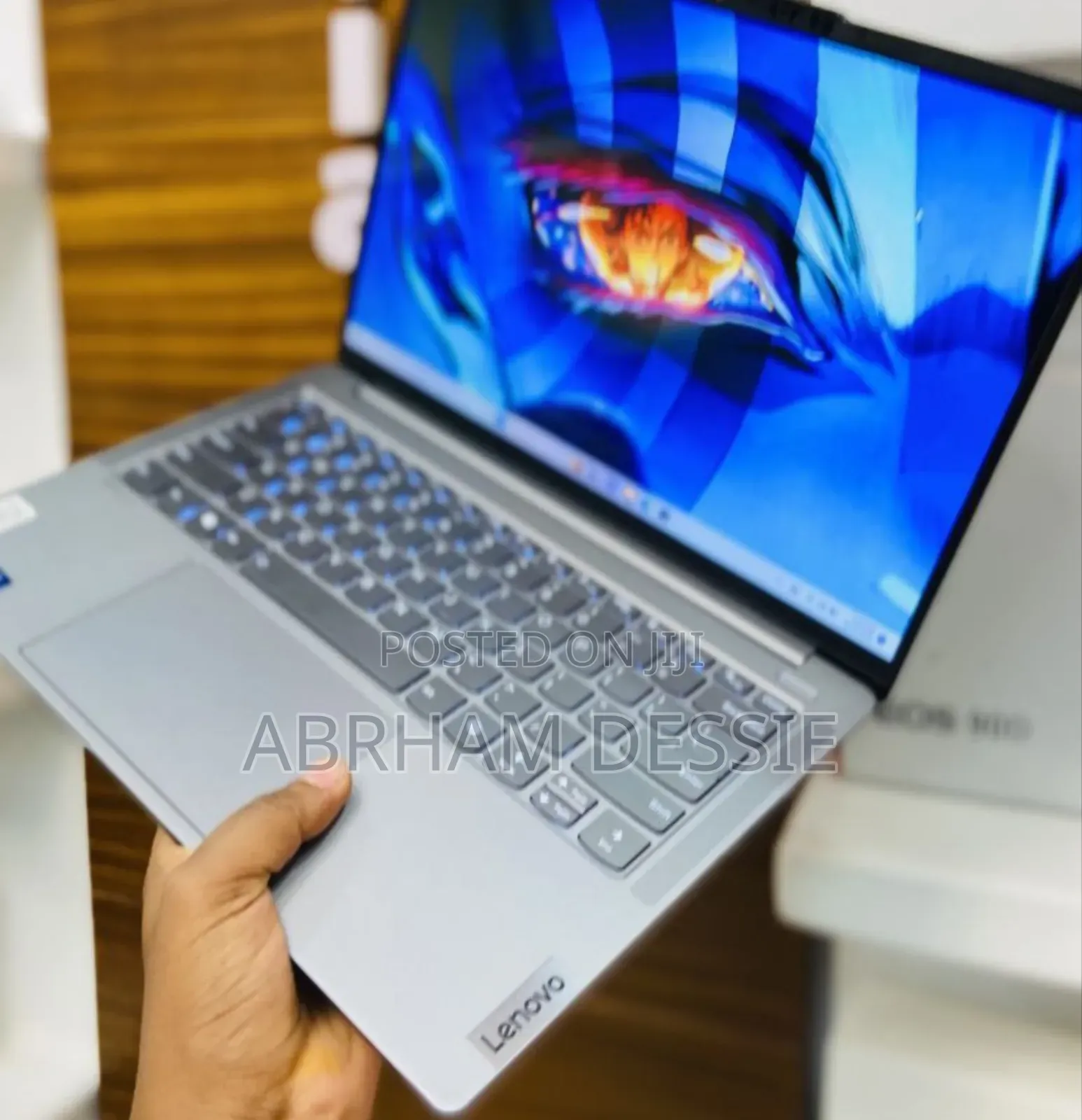 New Laptop Lenovo 32GB Intel Core Ultra 9 SSD 512GB