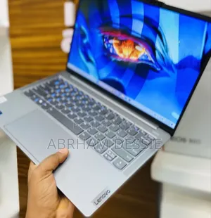 New Laptop Lenovo 32GB Intel Core Ultra 9 SSD 512GB