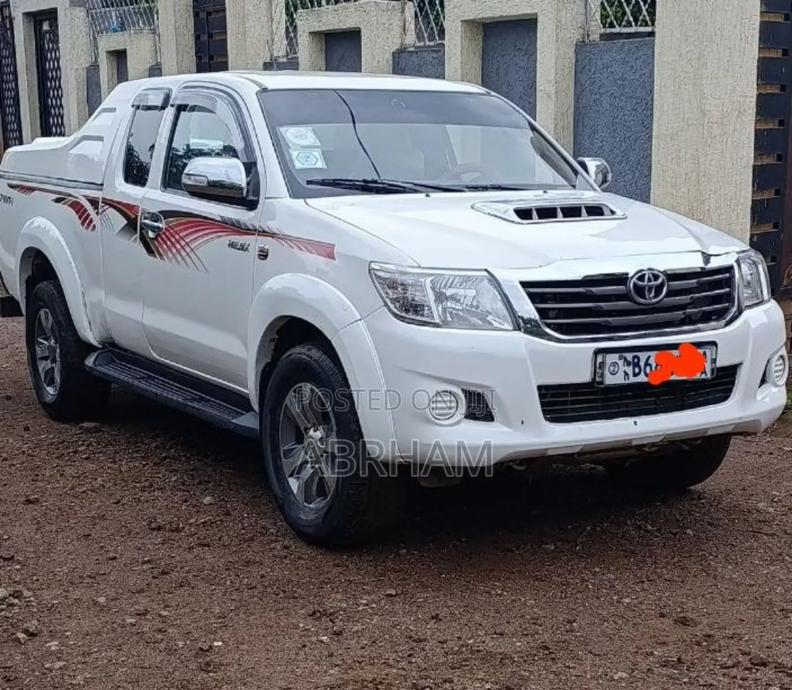 Toyota Hilux 2014 White