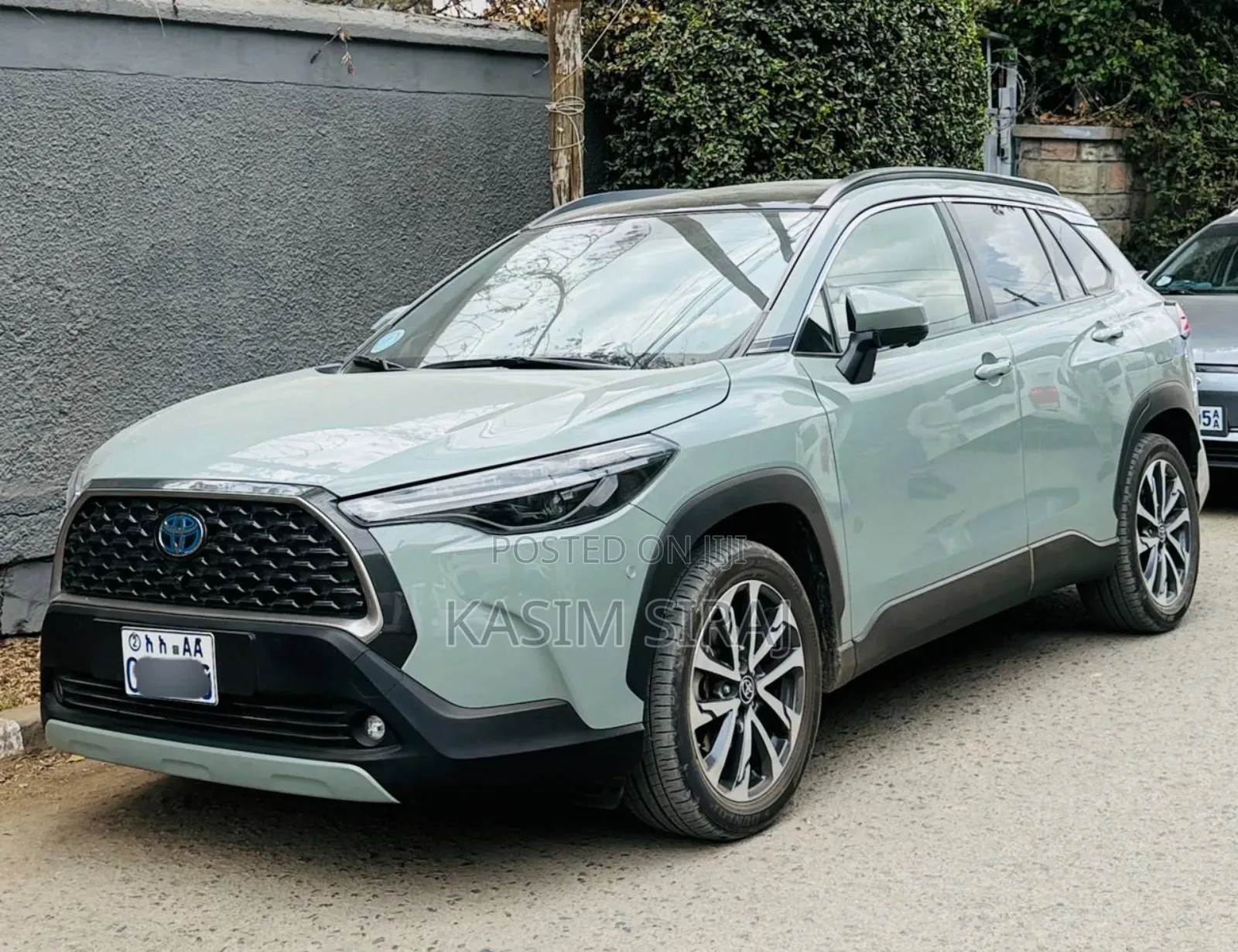 Toyota Corolla Cross Hybrid S AWD 2024 Blue
