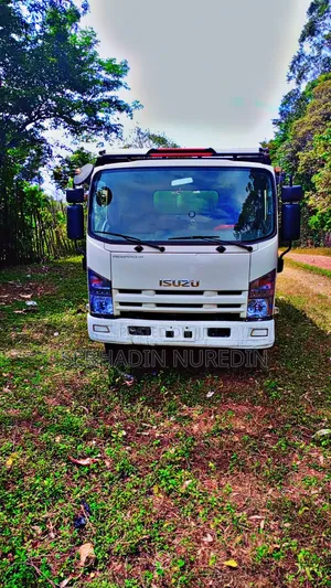 Izuzu 2024 Model B80*