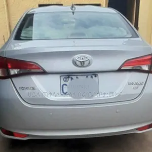 Toyota Yaris 2020 Silver
