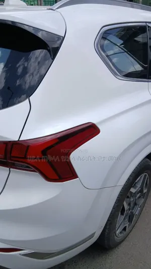 Hyundai Santa Fe Hybrid 2023 Ivory