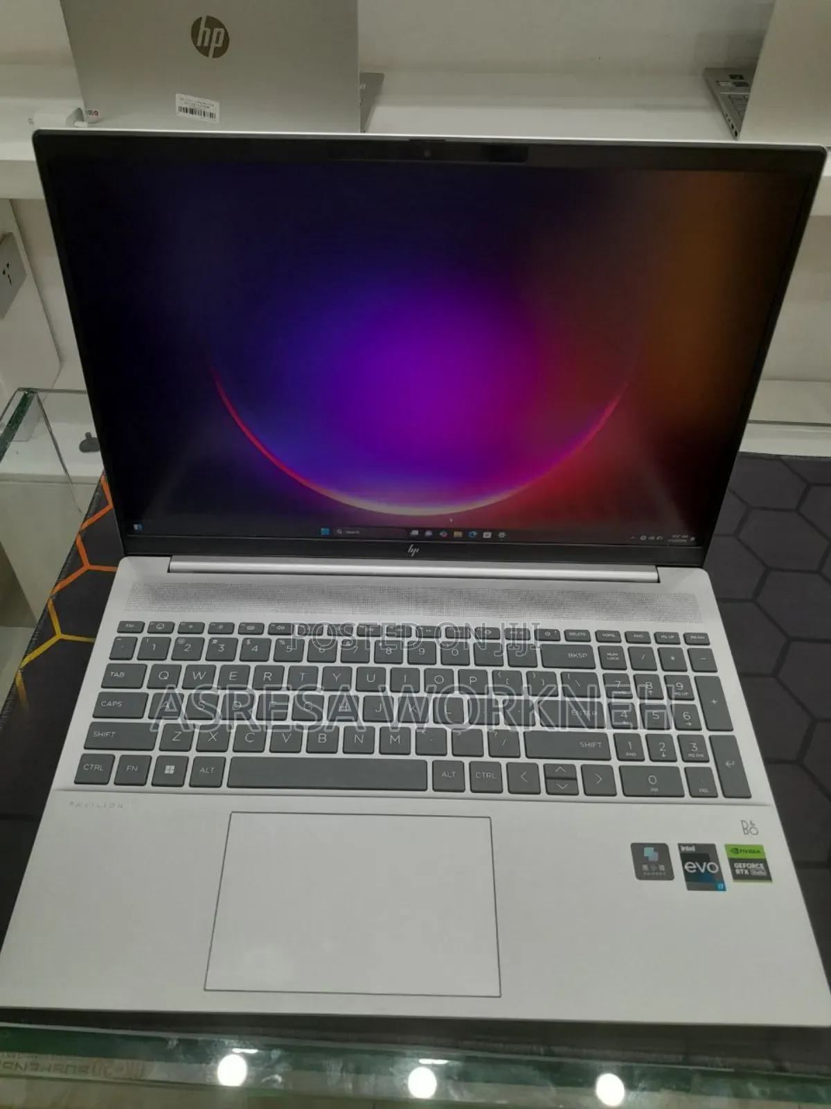 New Laptop HP 16GB Intel Core i7 SSD 1T