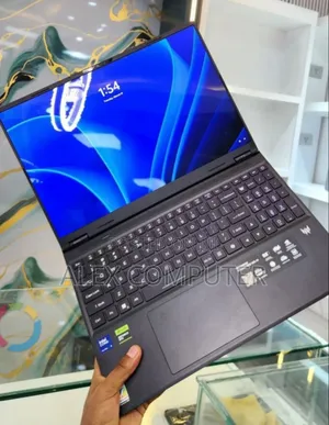 New Laptop Acer 32GB Intel Core Ultra 9 SSD 1T