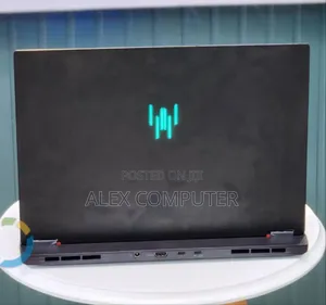 New Laptop Acer 32GB Intel Core Ultra 9 SSD 1T