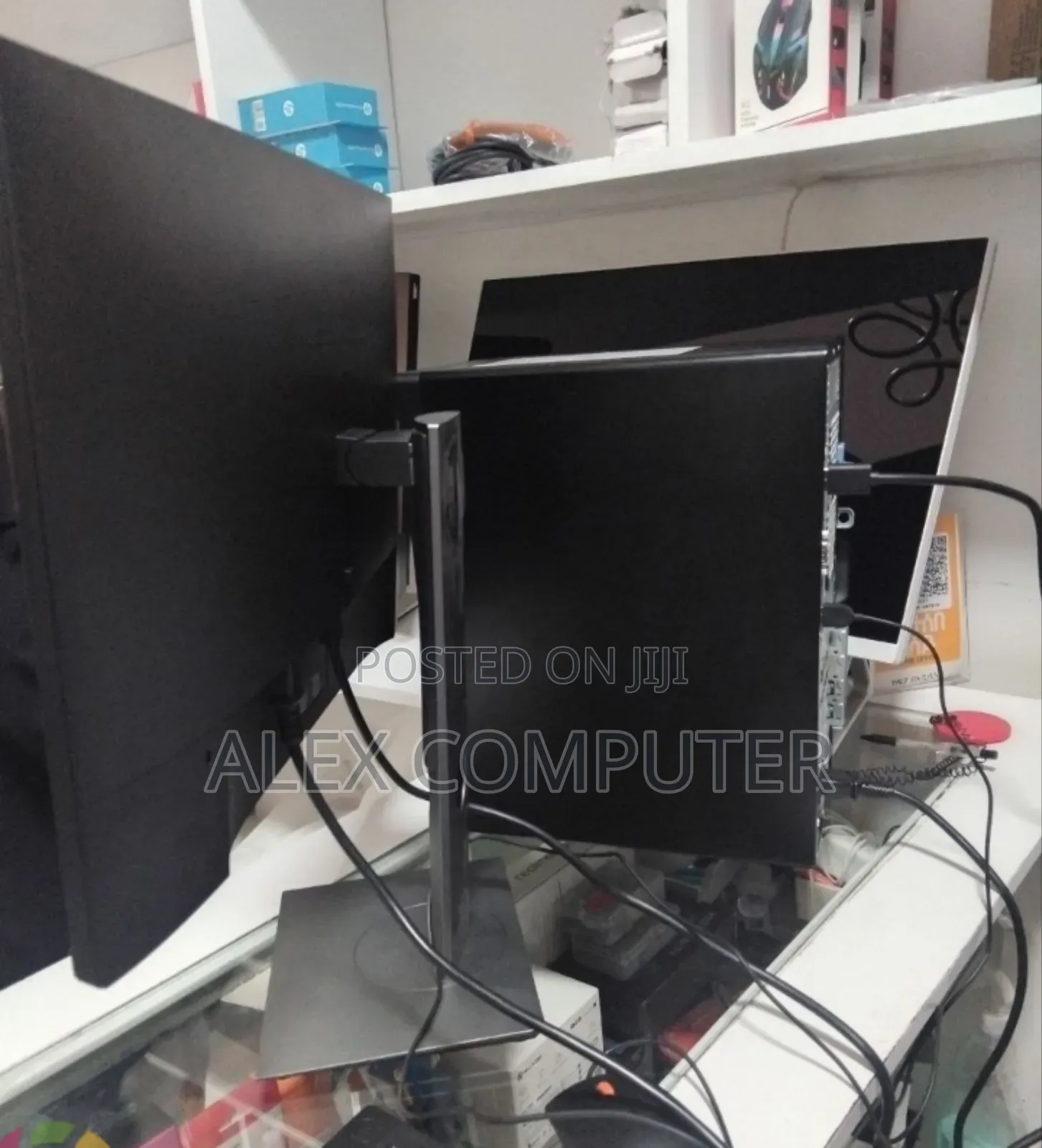 New Desktop Computer Dell 8GB Intel Core i7 SSD 1T