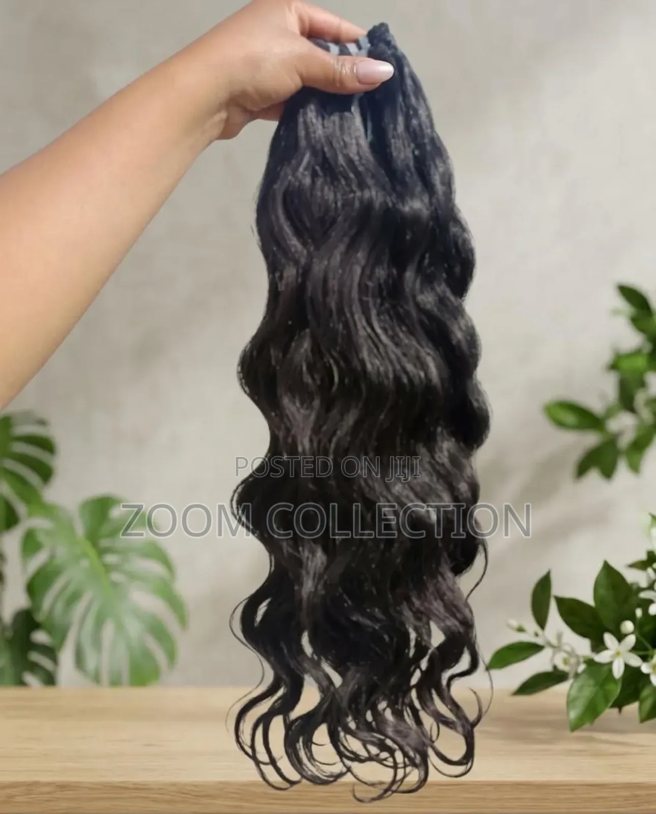 28 Inch Wavy Natural Black – Like Human Hair – Premium Quality