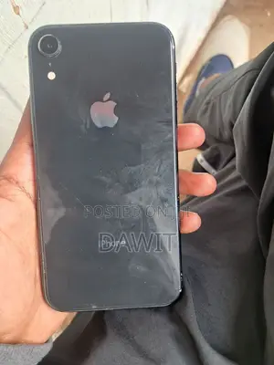 Apple XR 64 GB Black