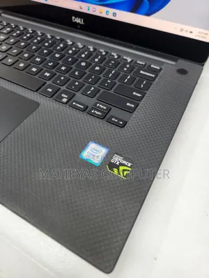 New Laptop Dell XPS 15 16GB Intel Core i7 SSD 512GB