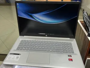 New Laptop HP 8GB AMD Ryzen 5 SSD 512GB