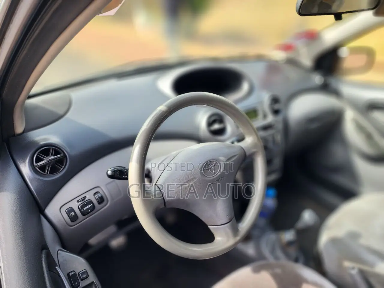 Toyota Yaris 2000