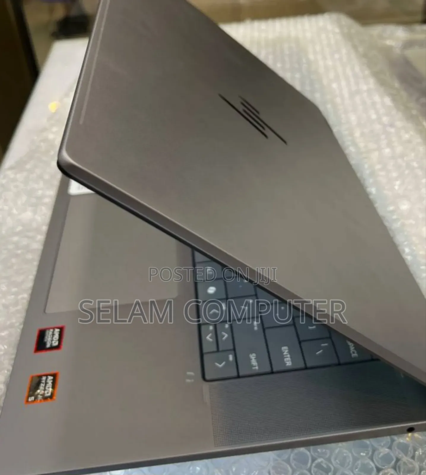 New Laptop HP OmniBook X Flip 14" 16GB AMD Ryzen 5 SSD 512GB