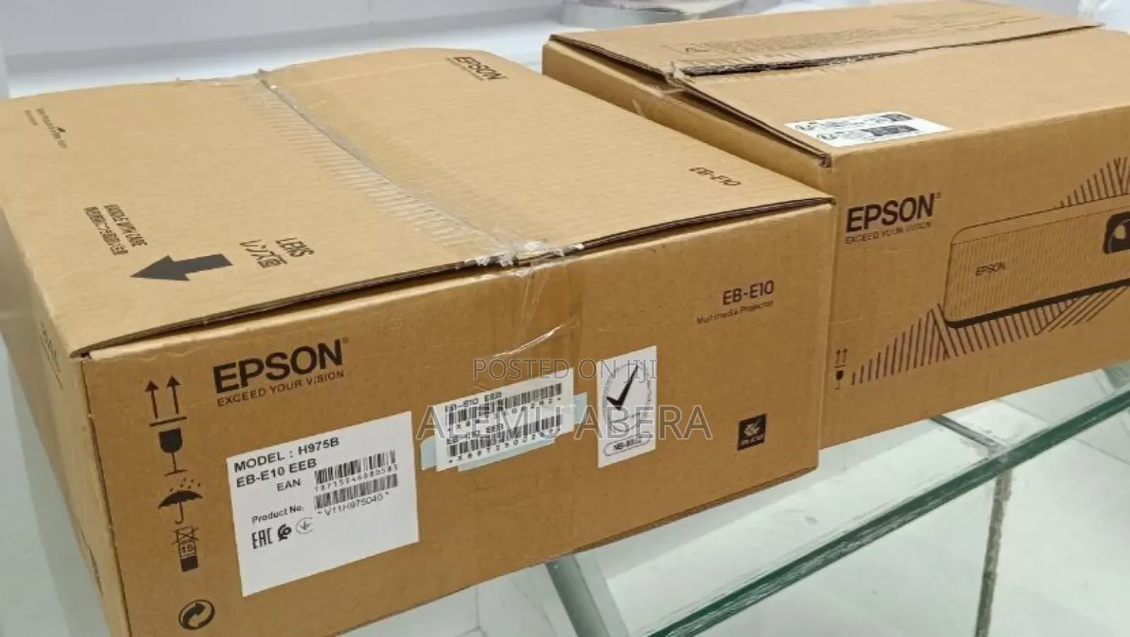 Brand New Epson Projector Model: Eb-E10 With Cartoon With Best