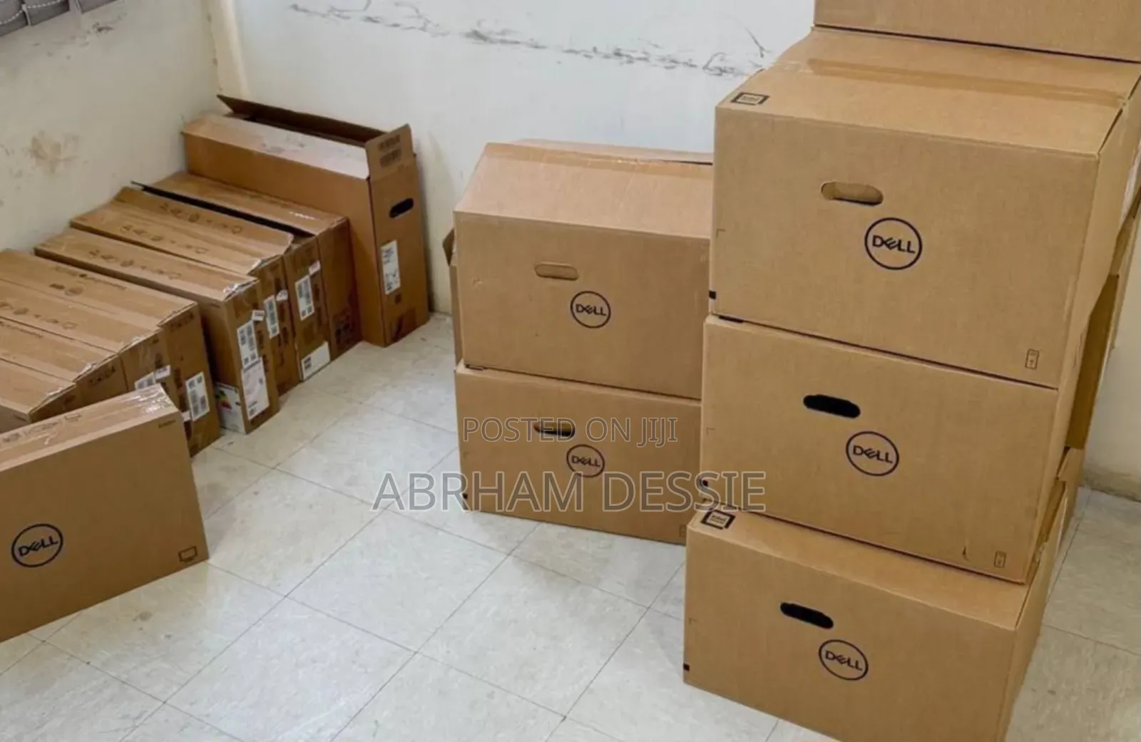New Laptop Dell 8GB Intel Core i5 SSD 512GB