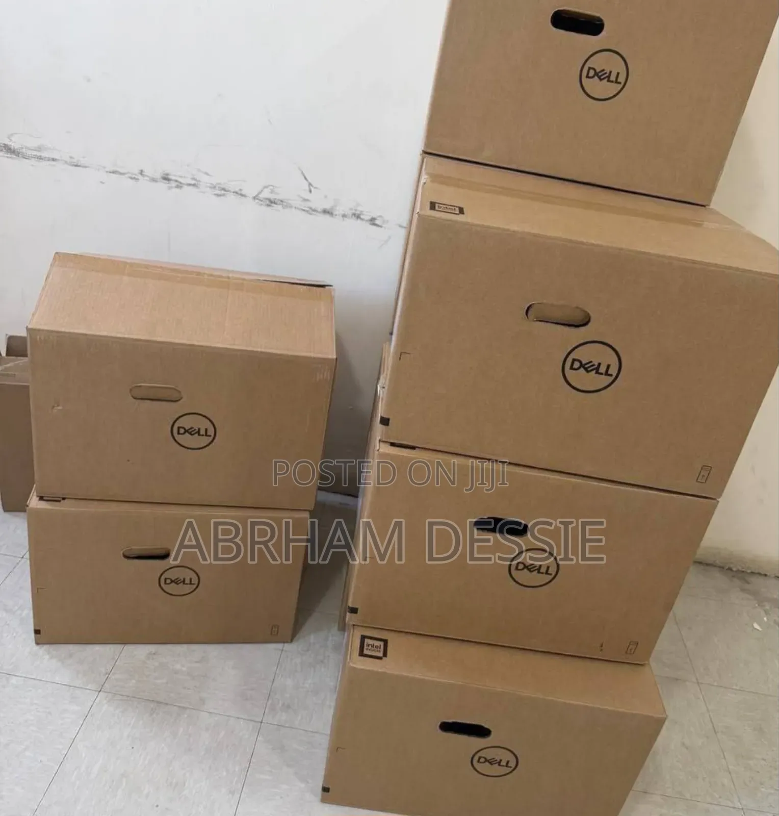 New Laptop Dell 8GB Intel Core i5 SSD 512GB