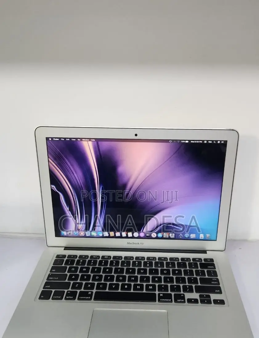 New Laptop Apple MacBook Air 2012 4GB Intel Core i5 SSD 128GB