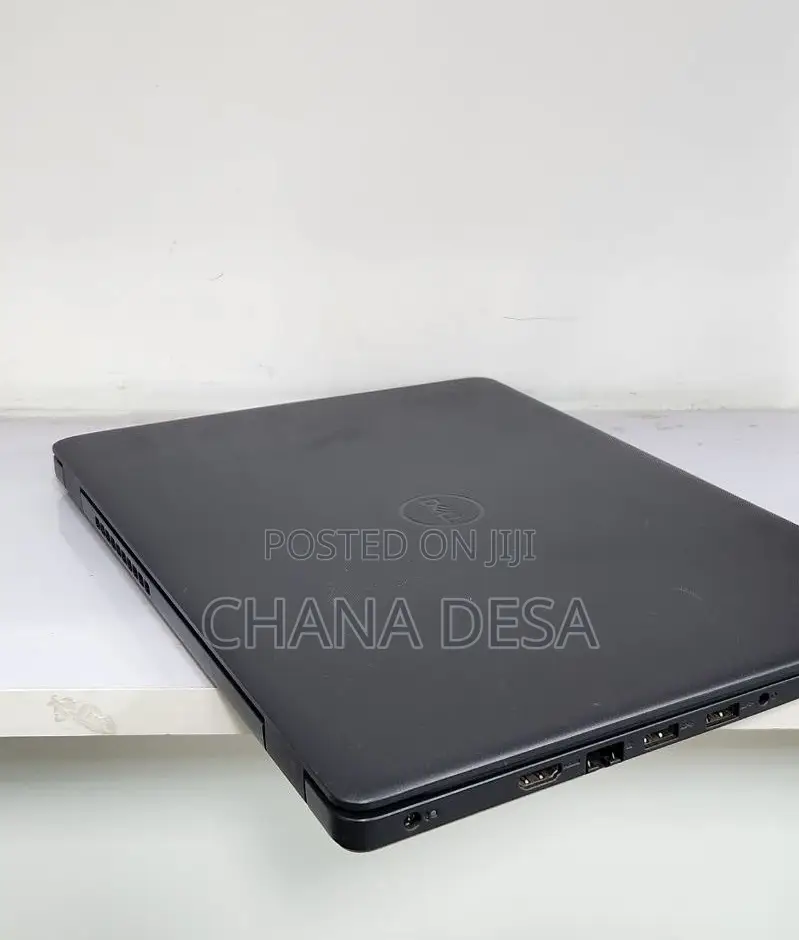 New Laptop Dell Vostro 1014 8GB Intel Core i5 HDD 1T