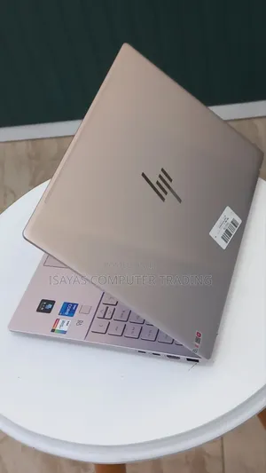 New Laptop HP Pavilion 14 16GB Intel Core i7 SSD 1T