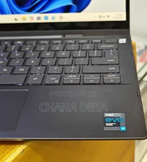 New Laptop Dell Inspiron 7306 16GB Intel Core i7 SSD 512GB