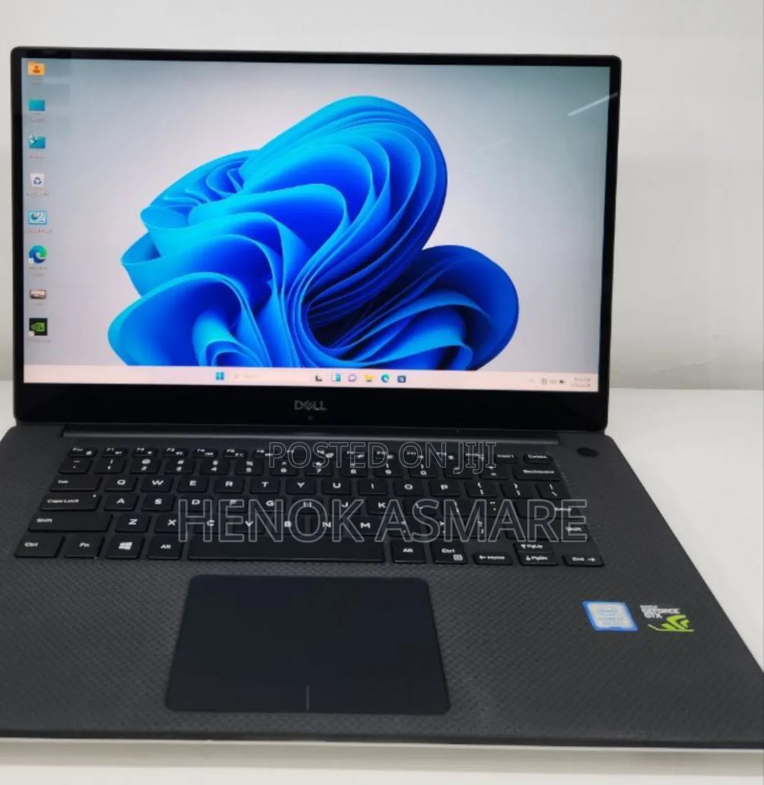 New Laptop Dell XPS 15 16GB Intel Core i7 SSD 512GB