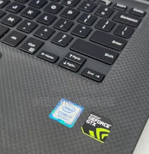 New Laptop Dell XPS 15 16GB Intel Core i7 SSD 512GB