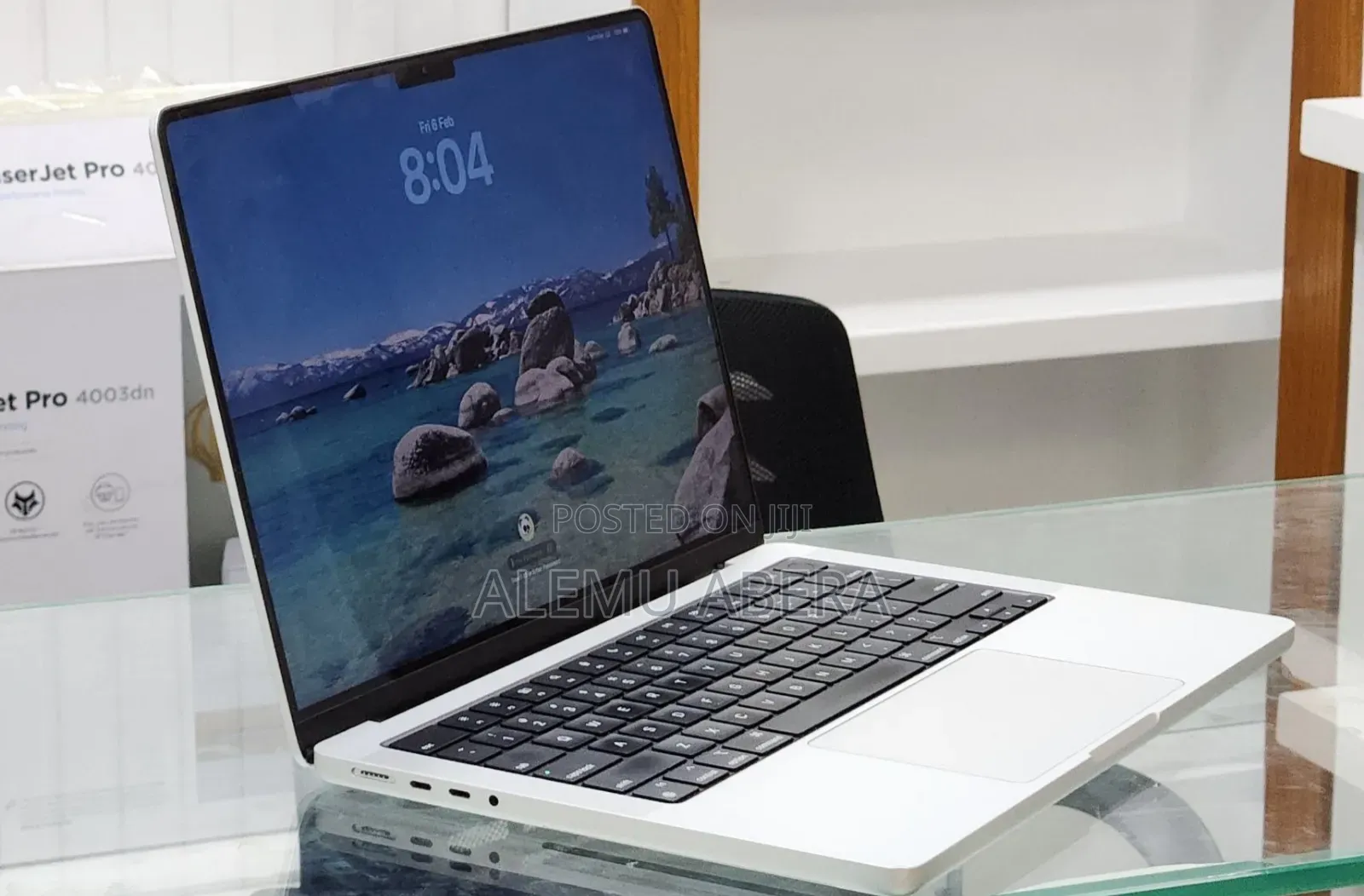 New Laptop Apple MacBook Pro M1 16GB Apple M1 Pro SSD 512GB