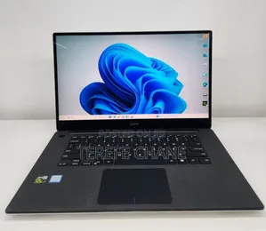 New Laptop Dell XPS 15 16GB Intel Core i7 SSD 512GB