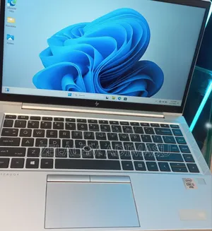 New Laptop HP EliteBook 840 G7 16GB Intel Core i5 SSD 512GB
