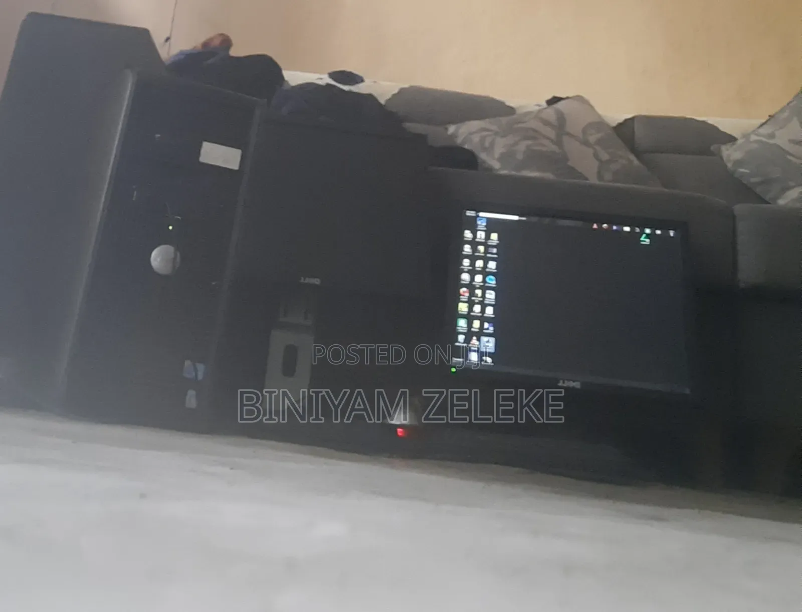 Desktop Computer Dell OptiPlex 7050 1GB Intel Core 2 Duo HDD 256GB