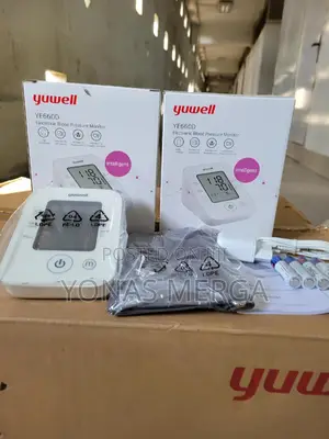 Blood Pressure Monitor哺矣time and Date Display Integrated Air