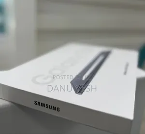New Laptop Samsung 8GB SSD 256GB