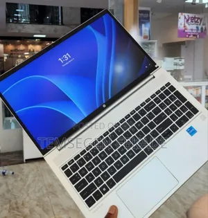New Laptop HP ProBook 450 16GB Intel Core i5 SSD 512GB