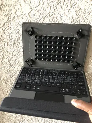 New Laptop Apple MacBook 8GB Intel Core i5 HDD 512GB