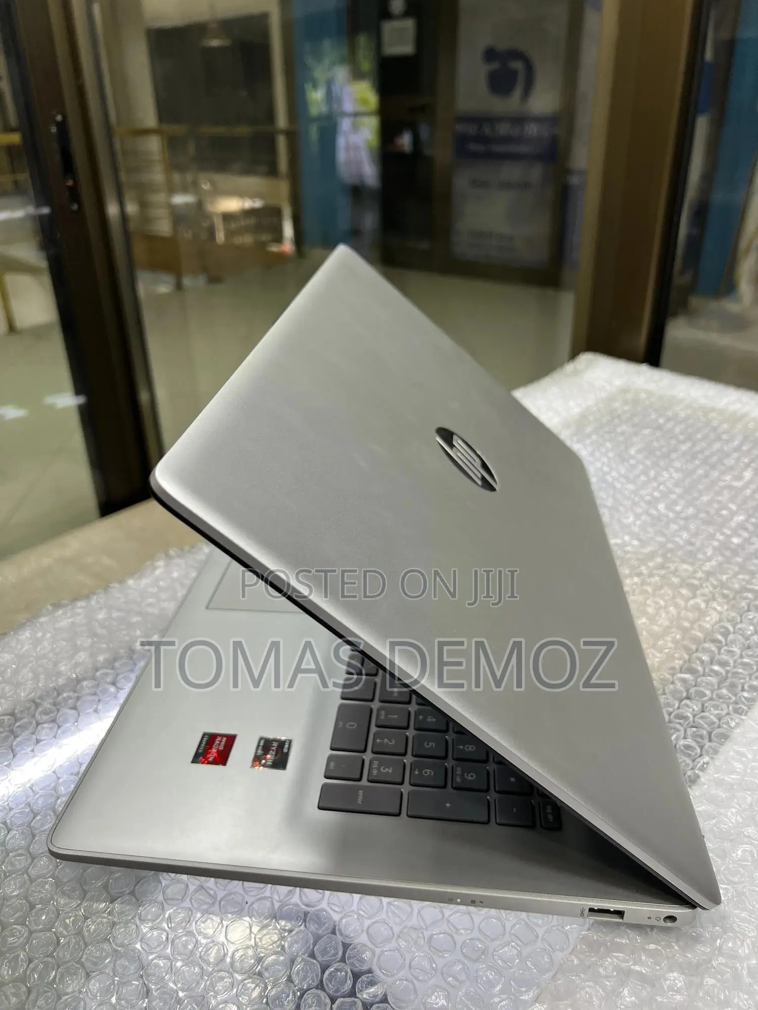 New Laptop HP Stream Notebook 8GB AMD Ryzen 5 SSD 512GB