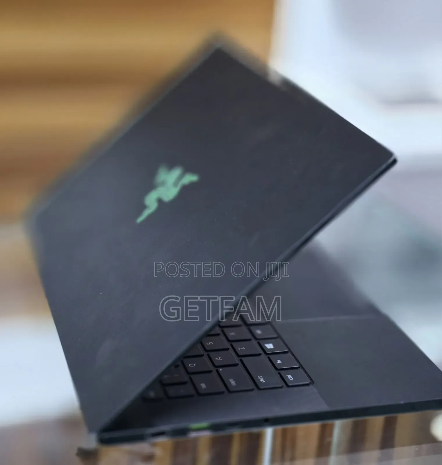New Laptop Razer Blade 16GB Intel Core i7 SSD 512GB