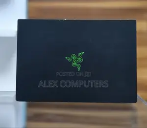 New Laptop Razer Blade 16GB Intel Core i7 SSD 512GB