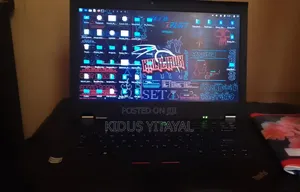 Laptop Lenovo ThinkPad T420 4GB Intel Core i5 HDD 350GB
