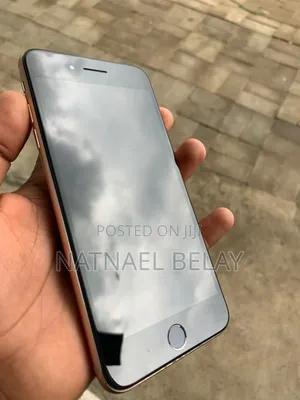 Apple iPhone 8 Plus 64 GB White