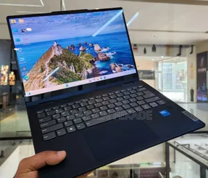 New Laptop Lenovo 16GB Intel Core 7 SSD 512GB