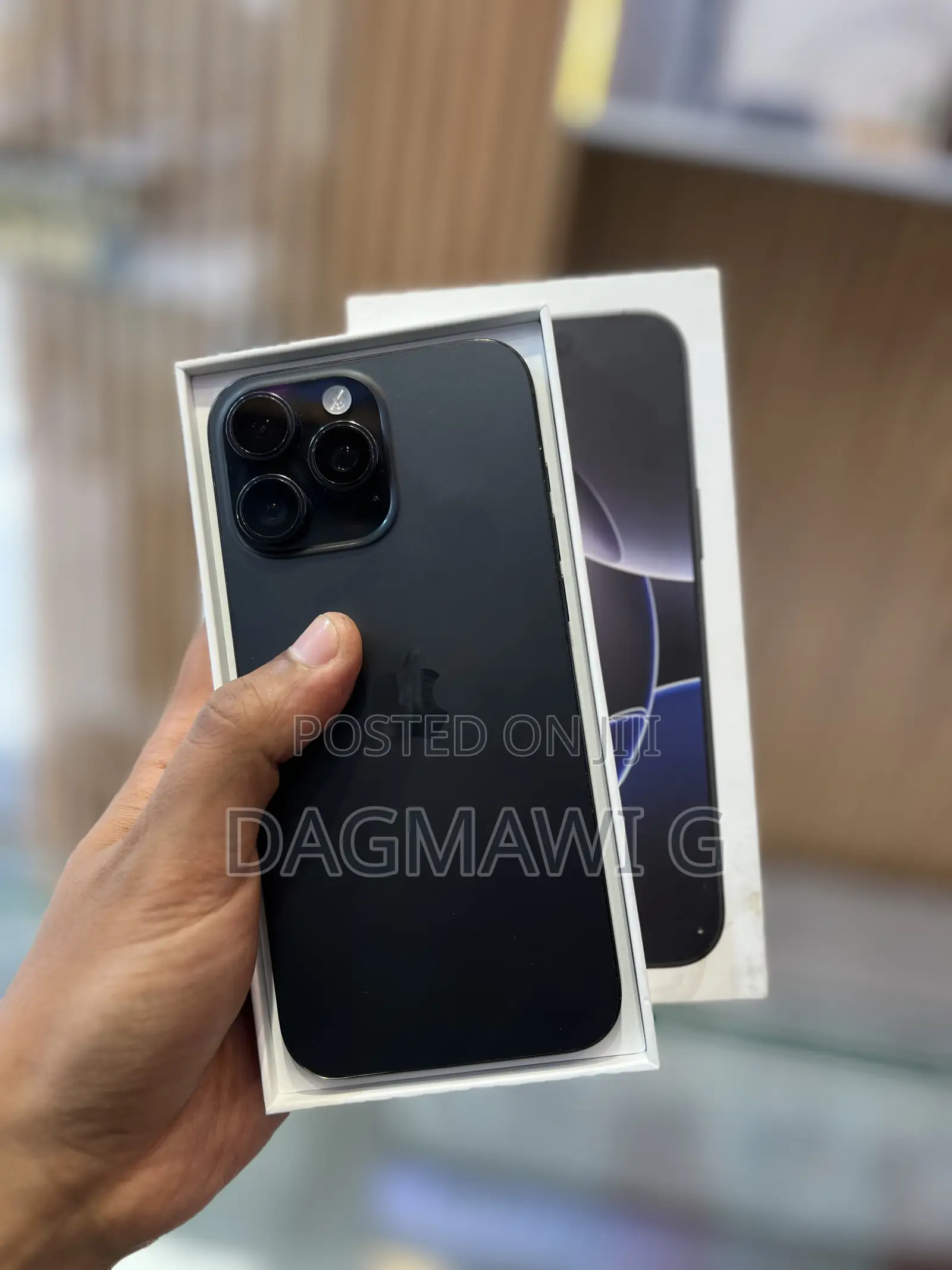 New Apple iPhone 15 Pro Max 256 GB Black