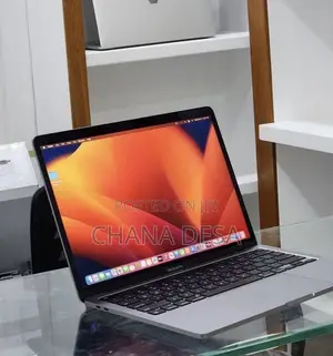 New Laptop Apple MacBook Pro 2022 M2 8GB Apple M2 SSD 256GB