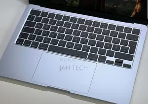 New Laptop Apple MacBook Air 2025 M4 13-inch 16GB Apple M4 SSD 256GB