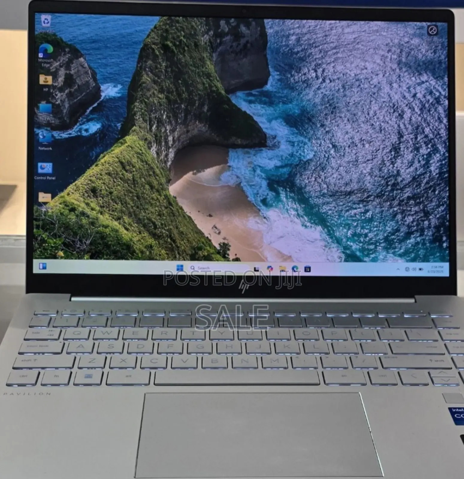 New Laptop HP Pavilion DM1 16GB Intel Core i5 SSD 512GB