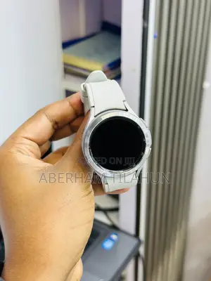 Samsung Galaxy Classic Watch 4