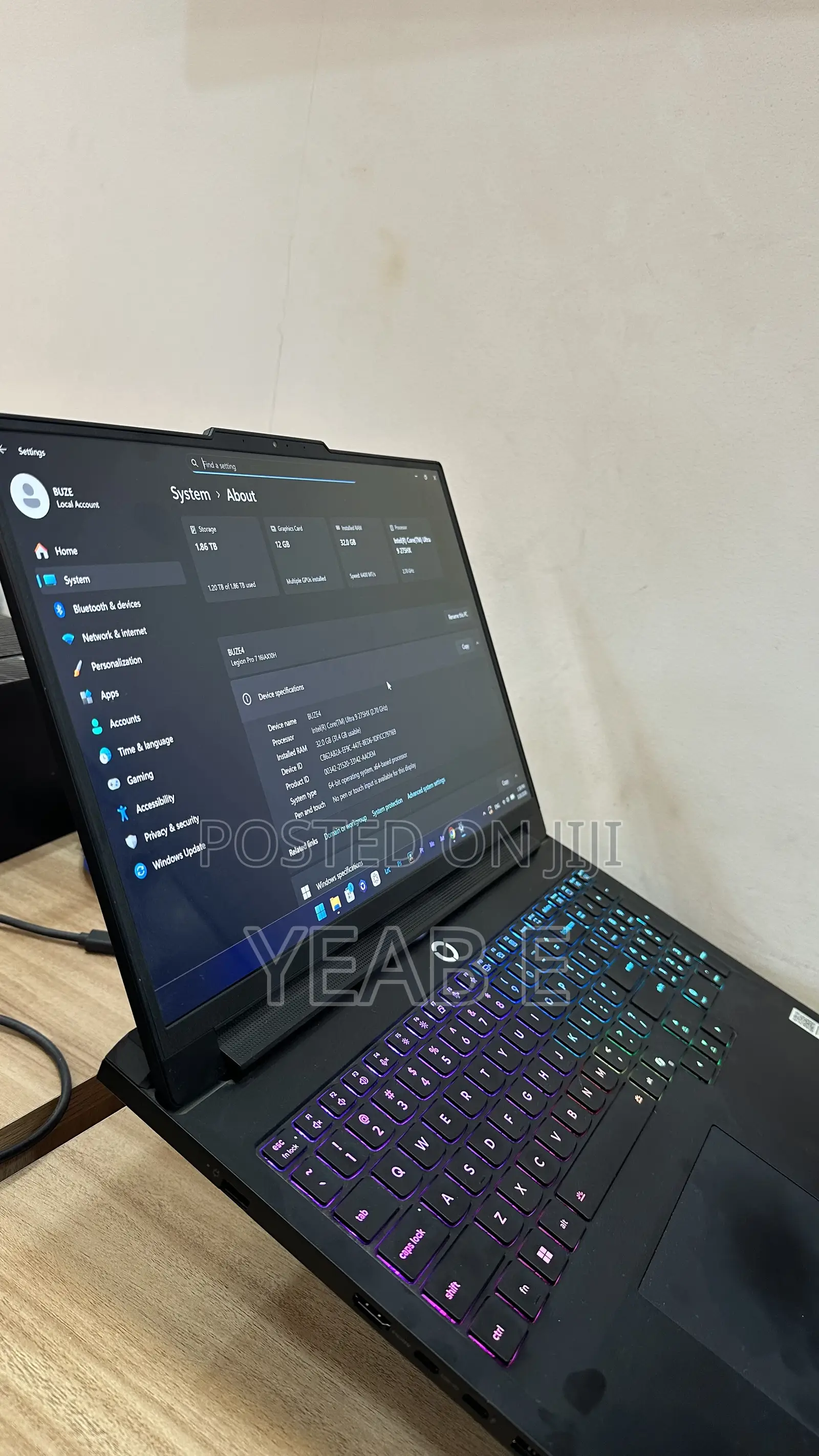 New Laptop Lenovo Legion 7 32GB Intel Core Ultra 9 SSD 2T